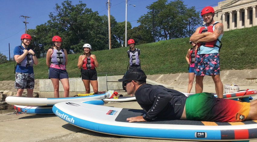 Surfing lessons on the coast of the Great Miami River