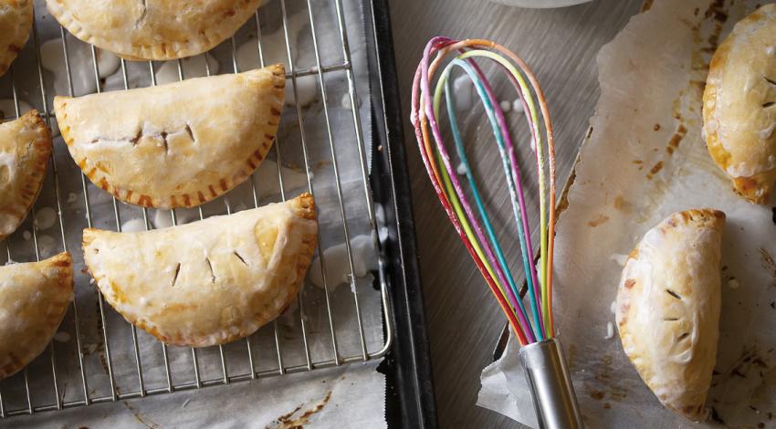 Easy-As-Pie Apple Hand Pies