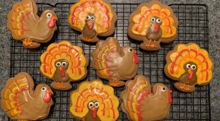 turkey cookies on cooling rack