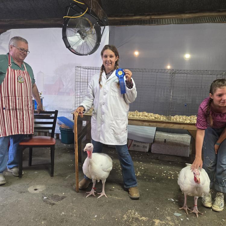 girl with turkey