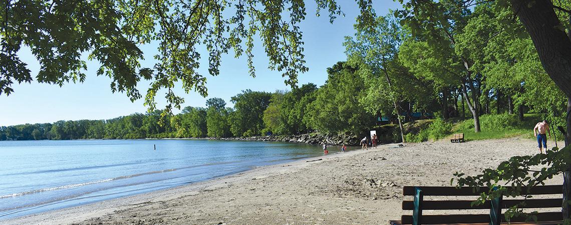 Kelleys Island State Park Beach