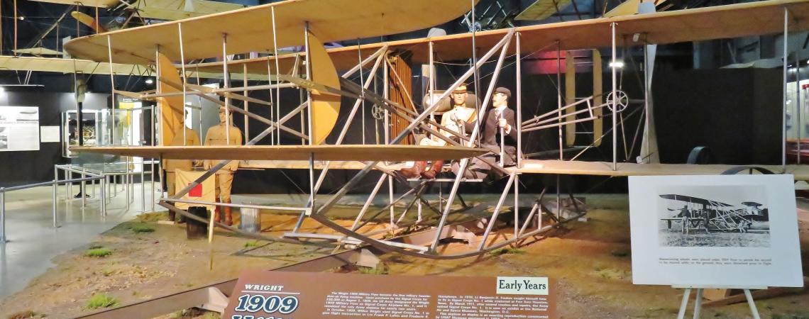 Wright Brothers 1909 military flyer
