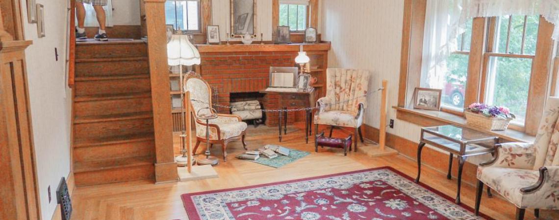 The seating area in Dr. Bob’s House.