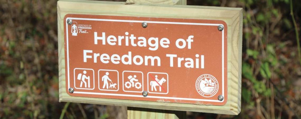 A trailhead sign for the Heritage of Freedom Trail in Ohio 