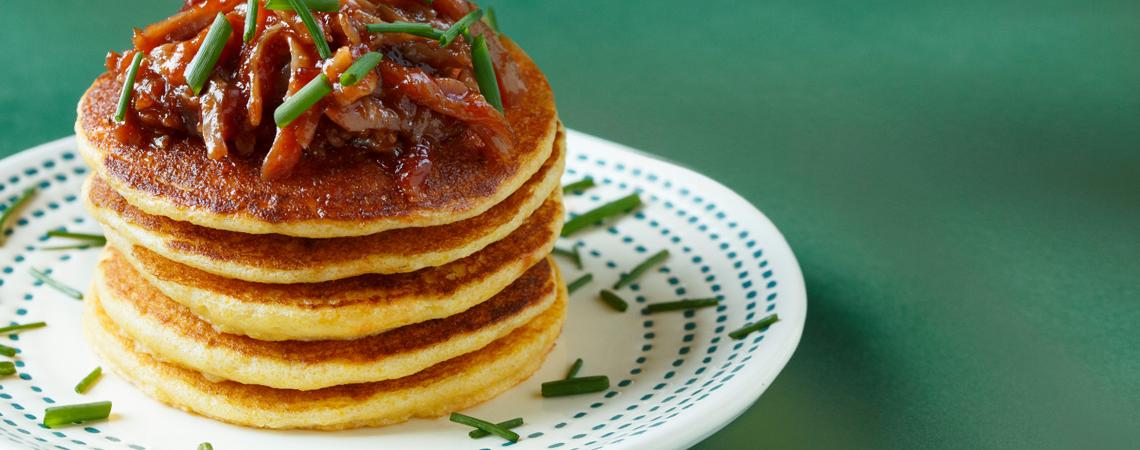 Pulled Pork on Corn Cakes