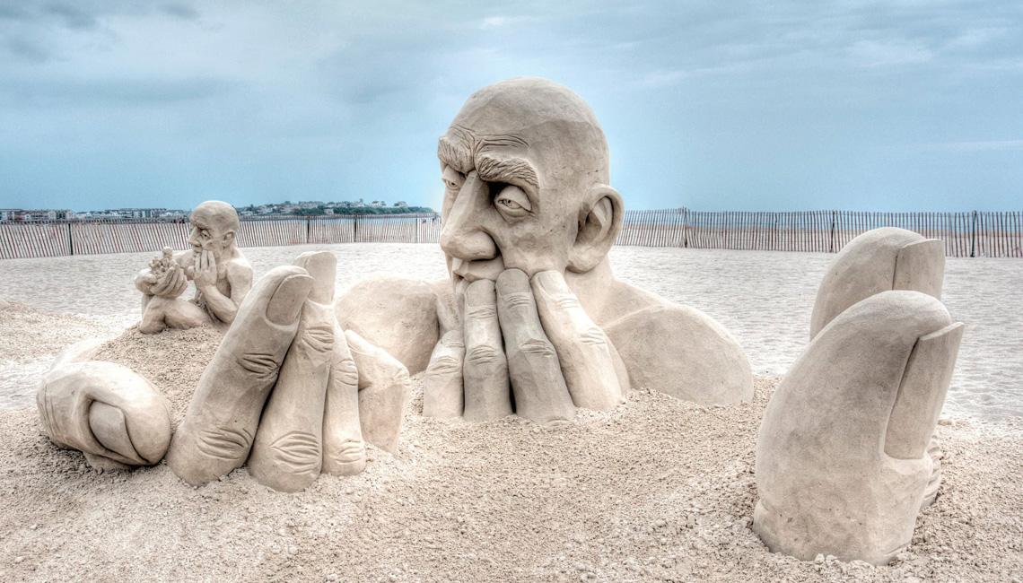 A giant sand sculpture created by Ohio native Carl Jara.